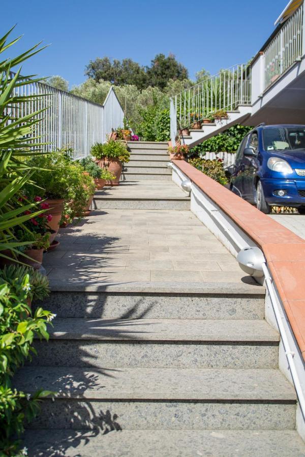 Casa D'Amare - A 600 Mt Dalla Spiaggia Фолоника Екстериор снимка